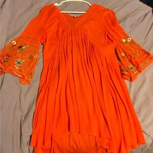 Cute small floral dress!